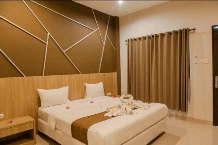 Puri Senggigi Hotel Mangsit Eksteriør billede