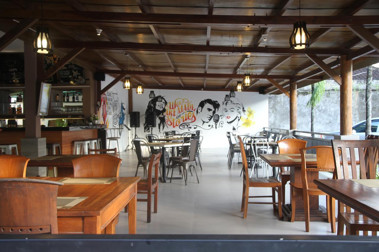 Puri Senggigi Hotel Mangsit Eksteriør billede
