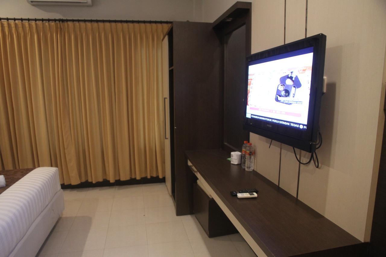 Puri Senggigi Hotel Mangsit Eksteriør billede