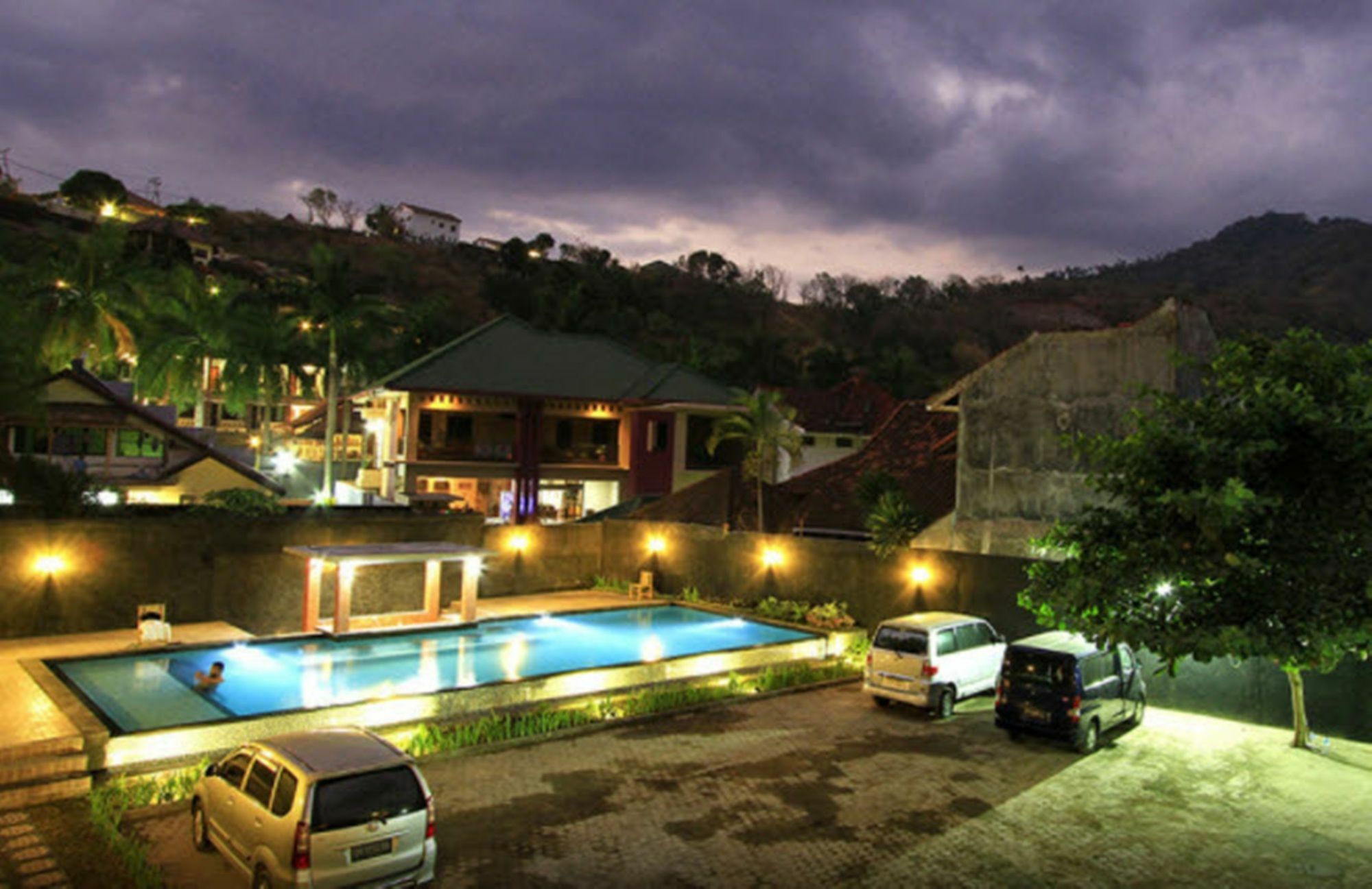 Puri Senggigi Hotel Mangsit Eksteriør billede
